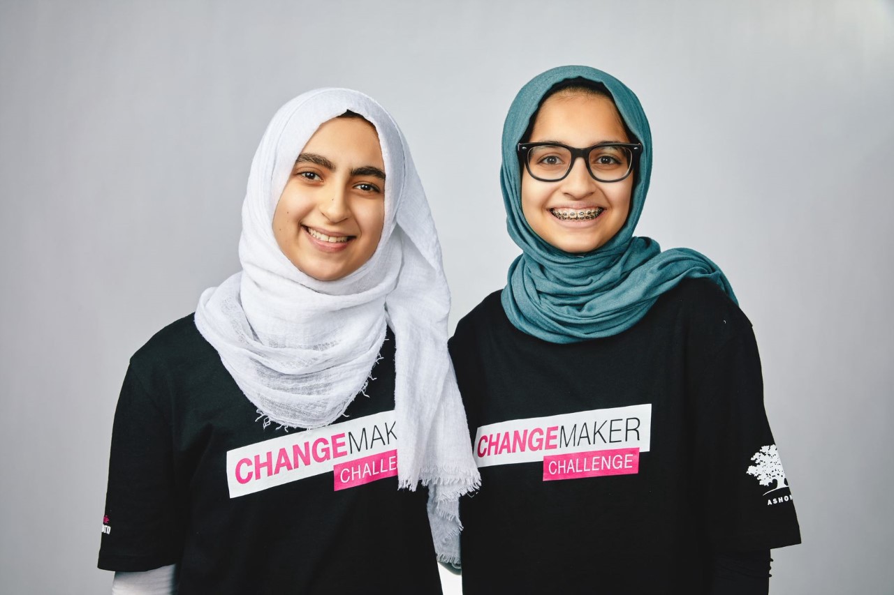 Salma Kamni with her team member, Anum Ahmad, at the 2019 T-Mobile Changemaker Challenge Lab