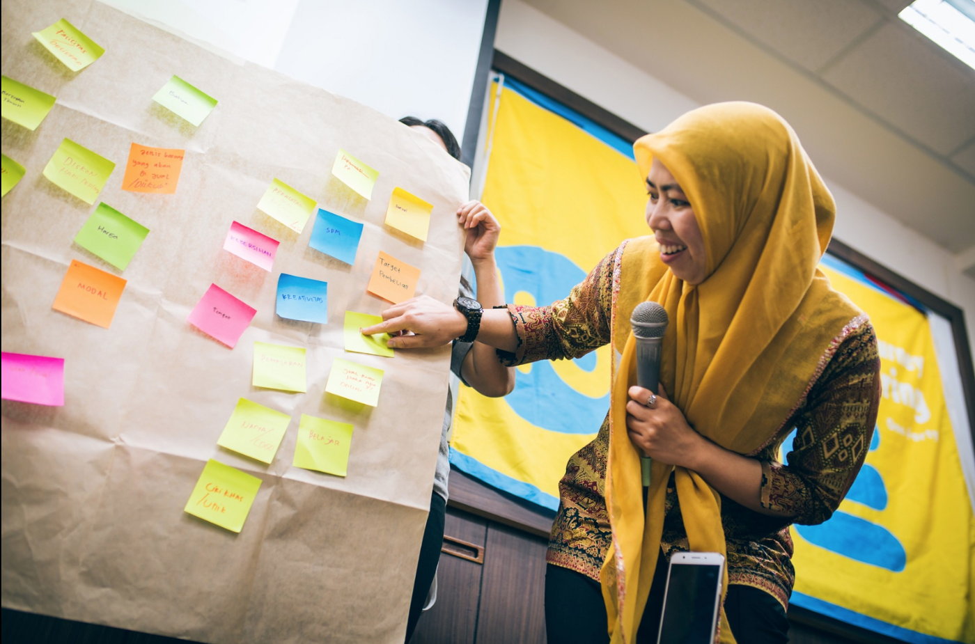 A changemaker participating at a training 